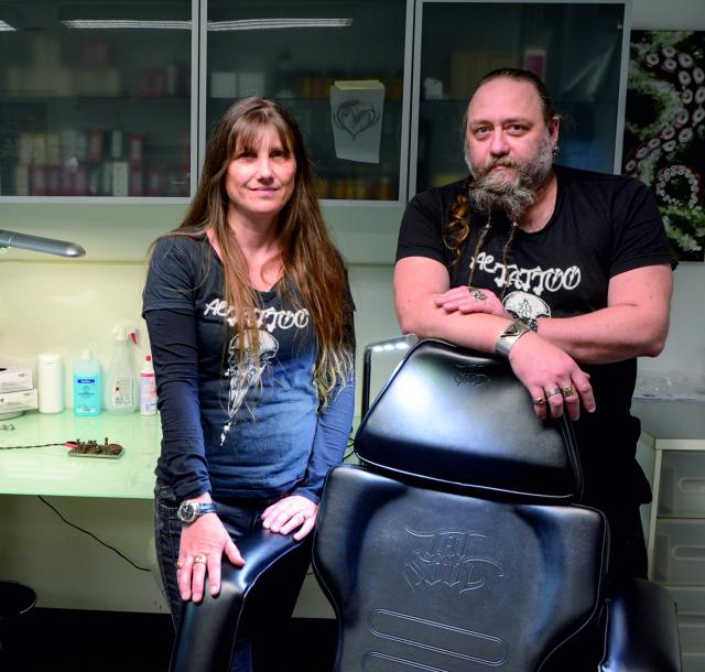 Andrea und Daniel sind Al Tattoo